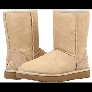 UGG Boots classic short Sand Natural